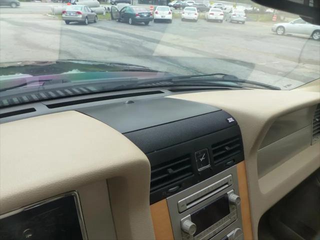 2008 Lincoln Navigator Standard