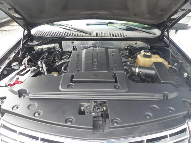 2008 Lincoln Navigator Standard