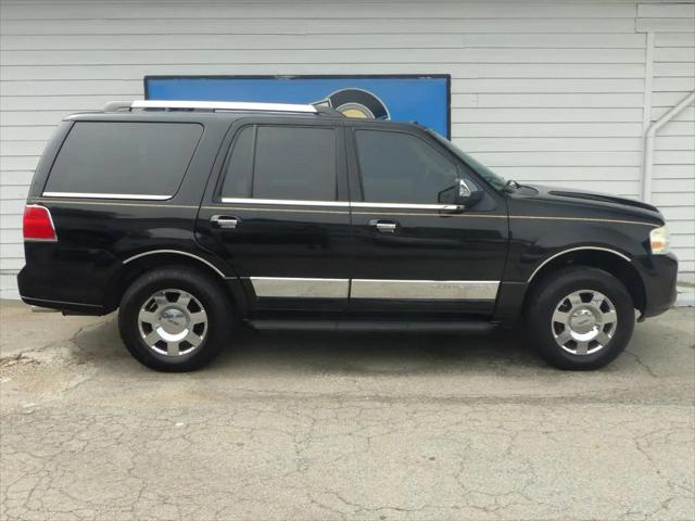 2008 Lincoln Navigator Standard