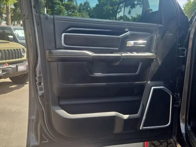 2020 Jeep Ram 2500 Laramie Crew Cab 4x4 6'4" Box