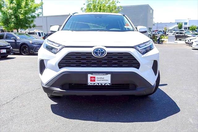 2024 Toyota RAV4 Hybrid LE