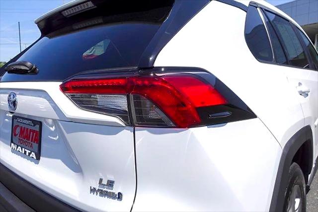 2024 Toyota RAV4 Hybrid LE