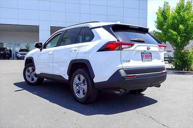 2024 Toyota RAV4 Hybrid LE