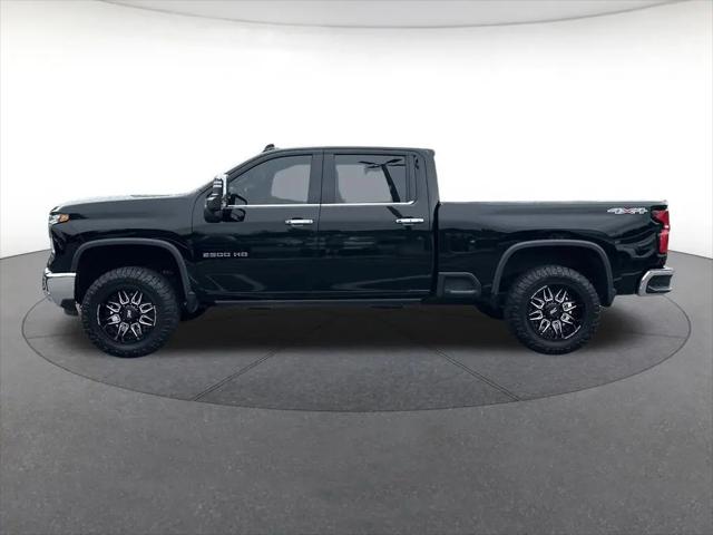 2024 Chevrolet Silverado 2500HD 4WD Crew Cab Standard Bed LTZ