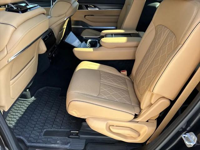 2025 Jeep Grand Wagoneer L Series III Obsidian 4x4