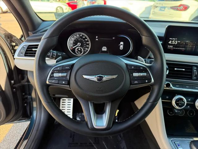 2023 Genesis G70 2.0T RWD