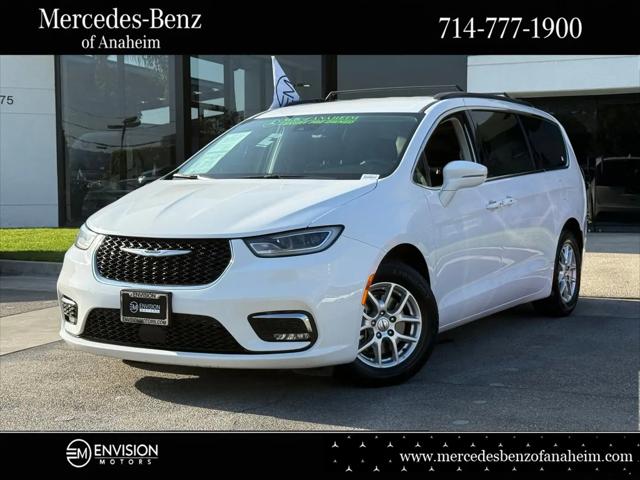 2022 Chrysler Pacifica Touring L for sale in Anaheim, CA