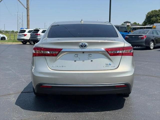 2016 Toyota Avalon Hybrid Limited