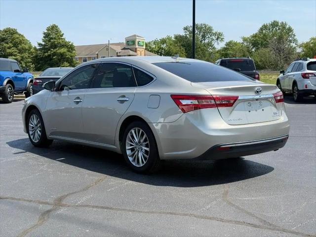 2016 Toyota Avalon Hybrid Limited