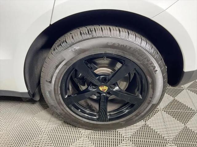 2019 Porsche Macan Macan