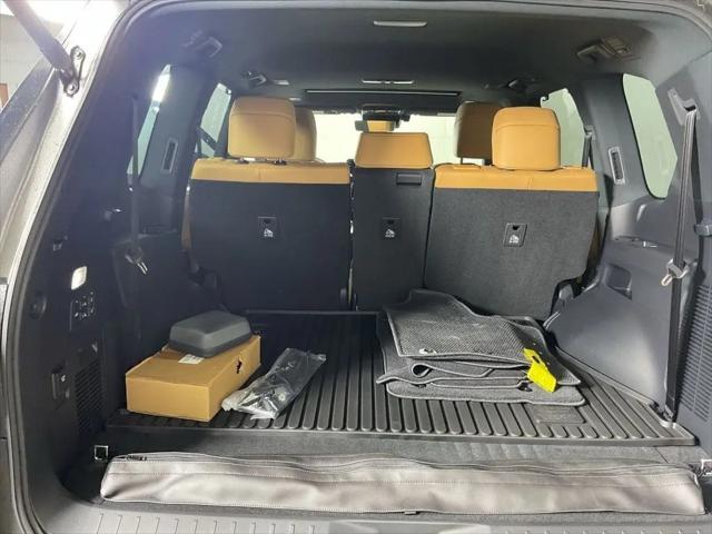 2025 Lexus LX Luxury