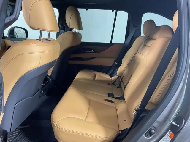 2025 Lexus LX Luxury