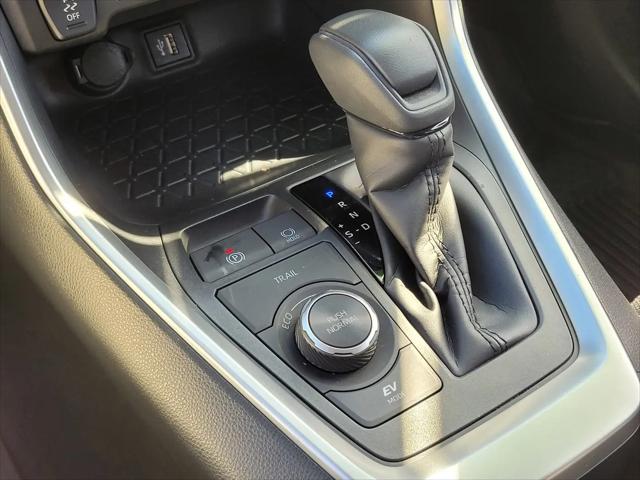 2023 Toyota RAV4 Hybrid LE