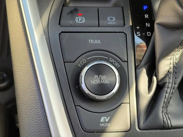 2023 Toyota RAV4 Hybrid LE