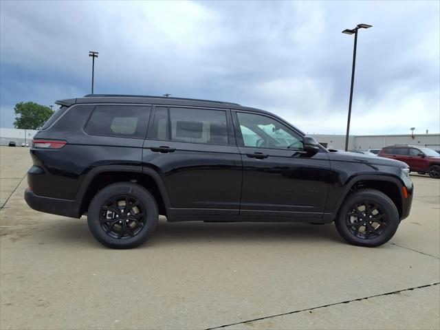 2026 Jeep Grand Cherokee L Altitude 4x4