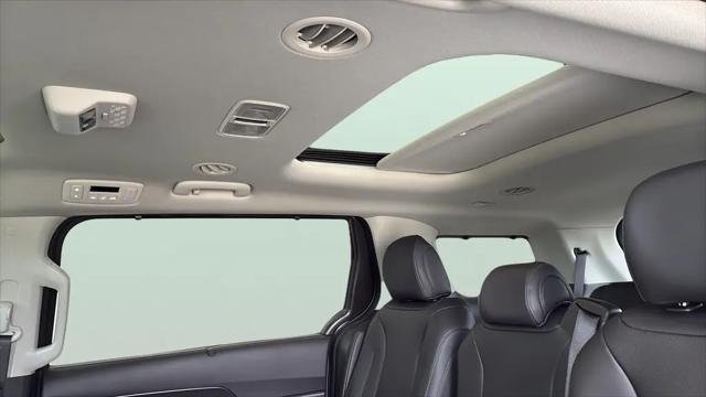 2026 Kia Carnival MPV SX