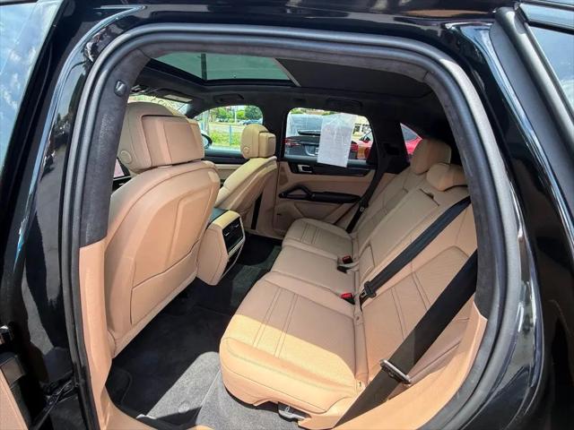 2023 Porsche Cayenne GTS
