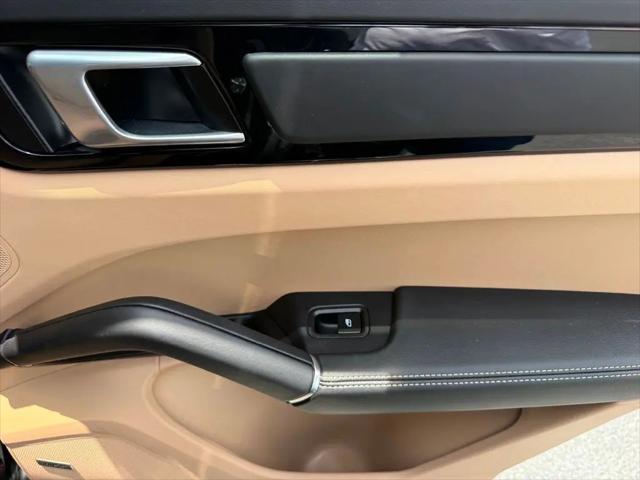 2023 Porsche Cayenne GTS