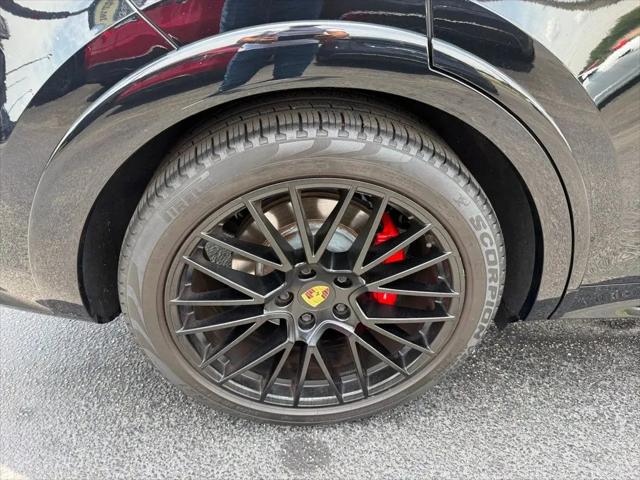 2023 Porsche Cayenne GTS