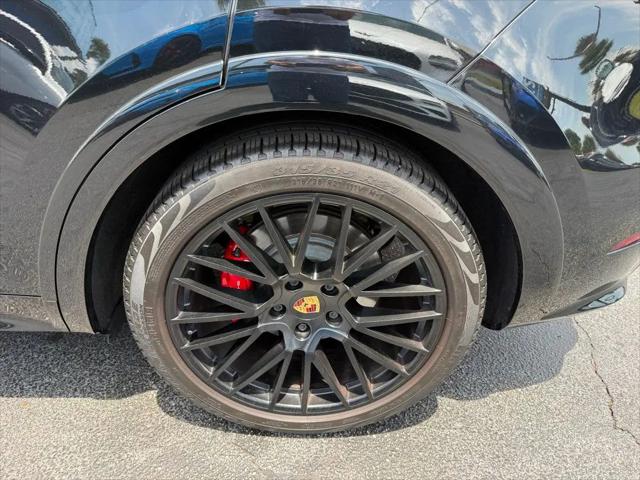 2023 Porsche Cayenne GTS
