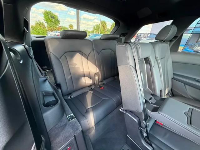 2025 Audi Q7 Premium Plus 55 TFSI quattro Tiptronic