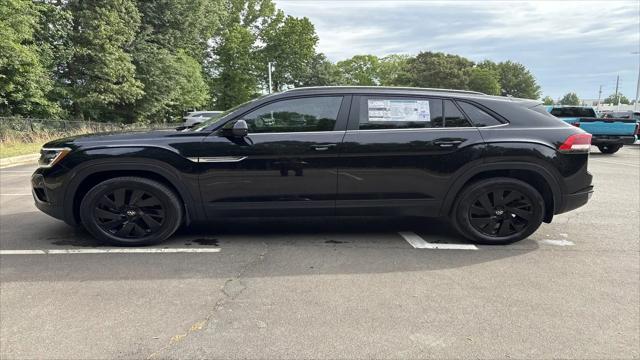 2026 Volkswagen Atlas Cross Sport SE with Technology