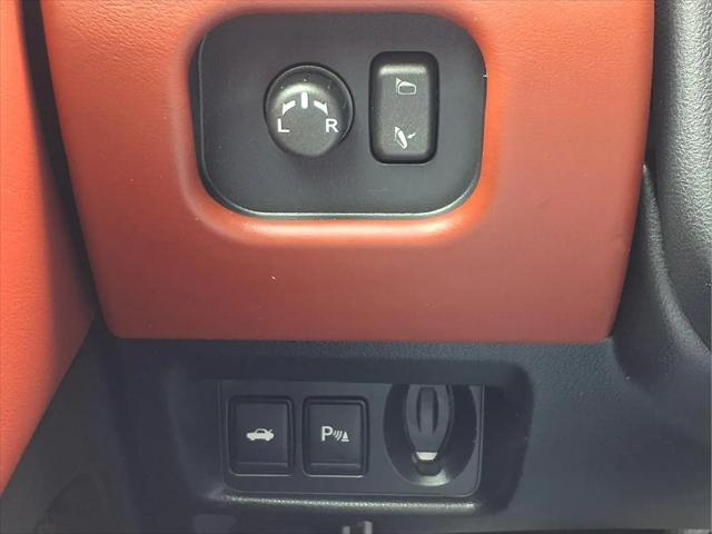 2024 Nissan GT-R Premium Dual-clutch 6-Speed Transmission