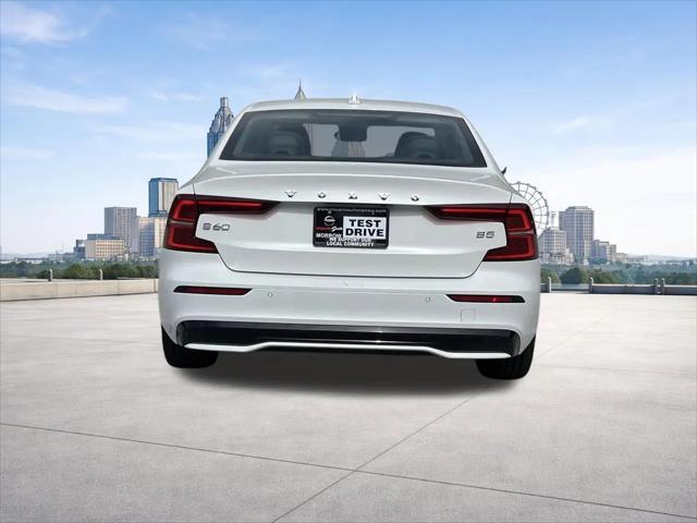 2024 Volvo S60 B5 Core Dark Theme