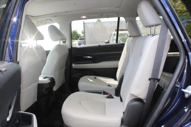 2024 Toyota Grand Highlander Platinum