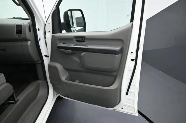 2018 Nissan 3500 S V6