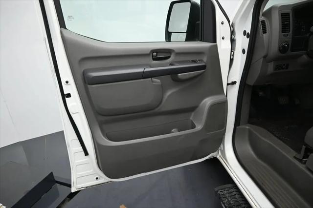 2018 Nissan 3500 S V6
