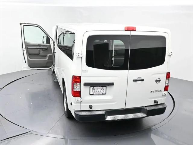 2018 Nissan 3500 S V6