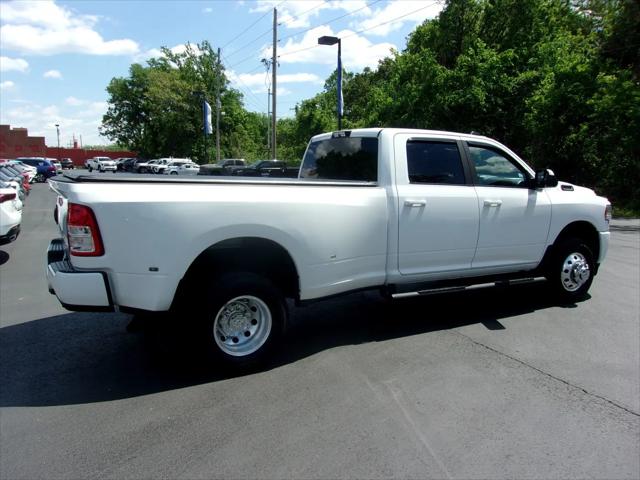 2021 Ram 3500 Big Horn Crew Cab 4x4 8' Box