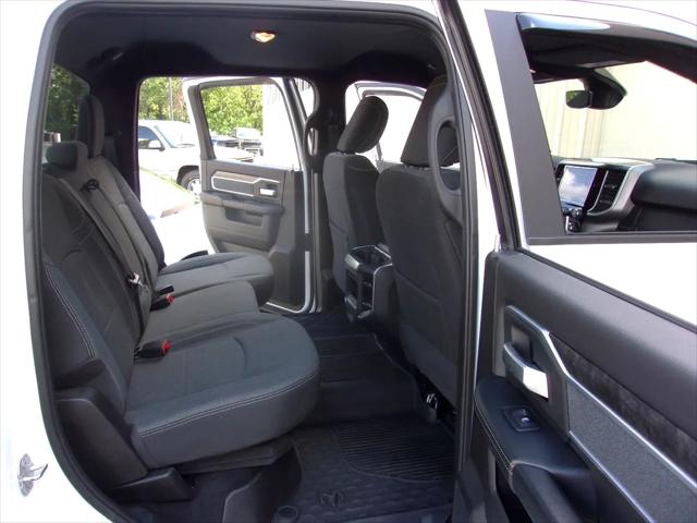 2021 Ram 3500 Big Horn Crew Cab 4x4 8' Box