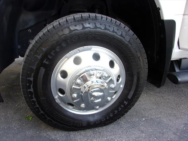 2021 Ram 3500 Big Horn Crew Cab 4x4 8' Box