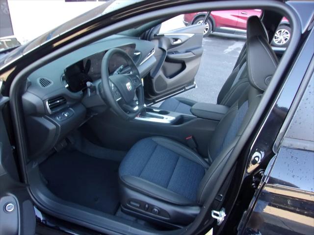 2026 Buick NV Preferred FWD