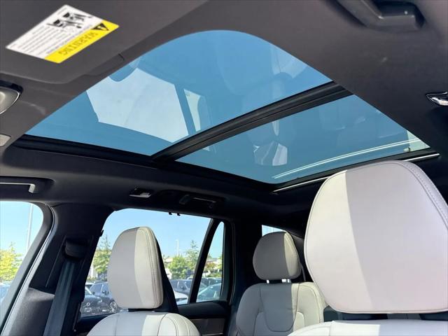 2026 Volvo XC90 Ultra, B6 AWD Gas (mild hybrid), Gasoline, Bright, 6 Seats
