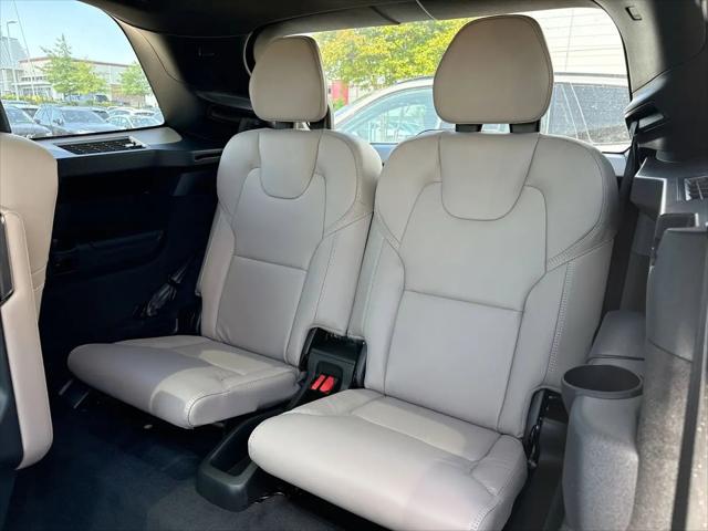 2026 Volvo XC90 Ultra, B6 AWD Gas (mild hybrid), Gasoline, Bright, 6 Seats