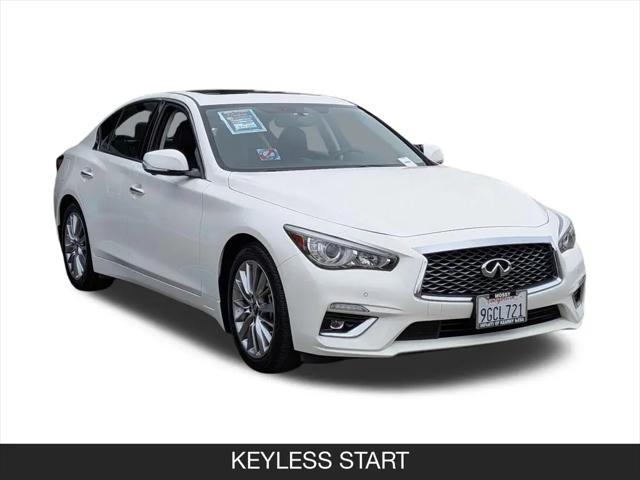 2023 INFINITI Q50 LUXE