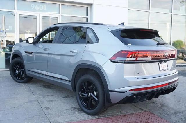 2026 Volkswagen Atlas Cross Sport SEL R-Line Black