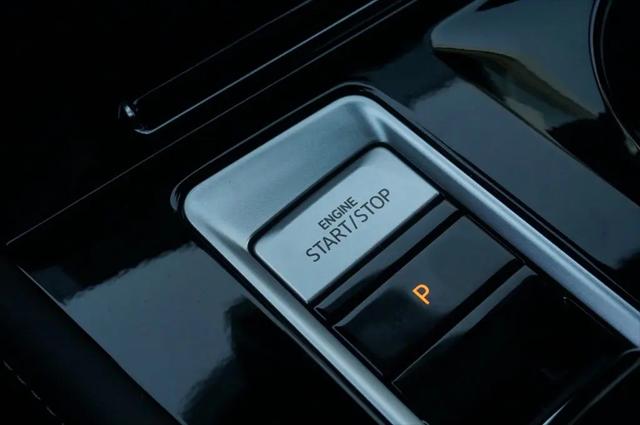 2026 Volkswagen Atlas Cross Sport SEL R-Line Black
