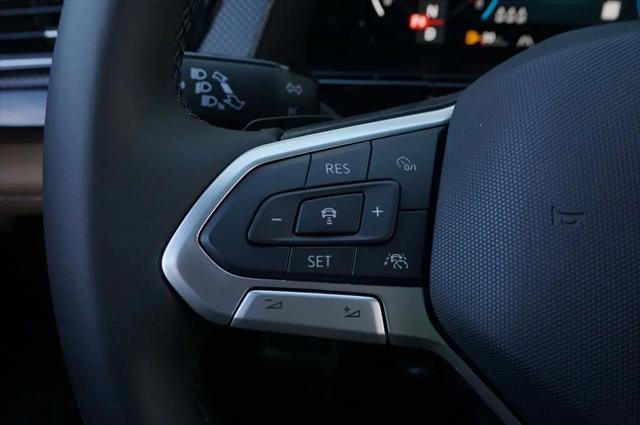 2026 Volkswagen Atlas Cross Sport SEL R-Line Black