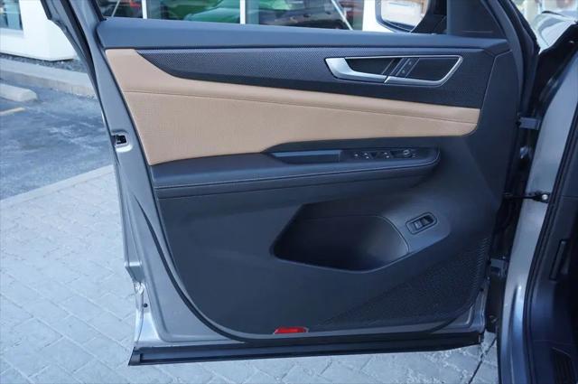 2026 Volkswagen Atlas Cross Sport SEL R-Line Black