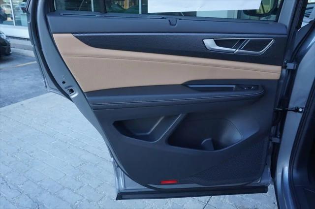 2026 Volkswagen Atlas Cross Sport SEL R-Line Black