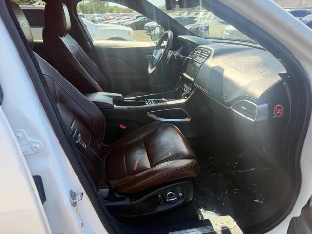 2018 Jaguar F-PACE S