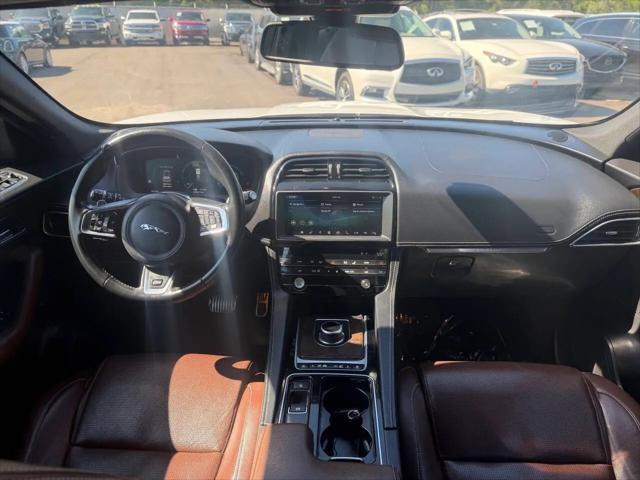 2018 Jaguar F-PACE S