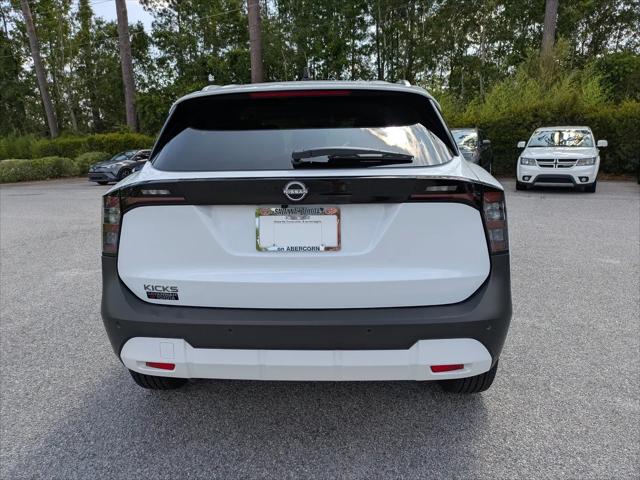 2026 Nissan Kicks SV