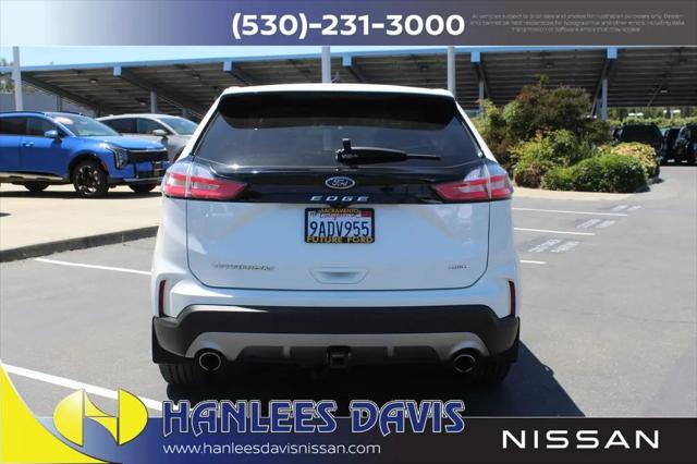 2022 Ford Edge Titanium