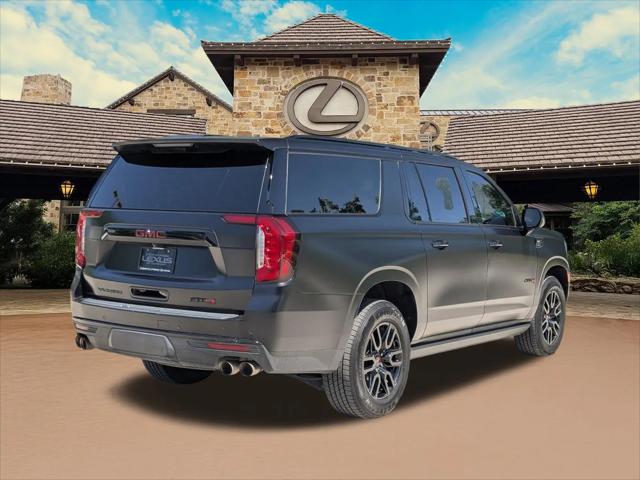 2022 GMC Yukon XL 4WD AT4