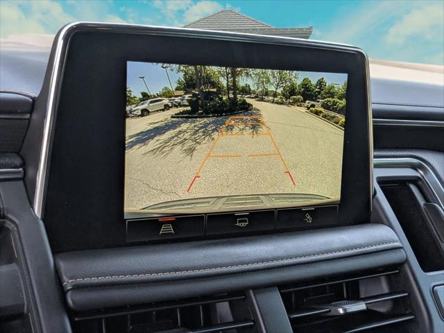 2022 GMC Yukon XL 4WD AT4